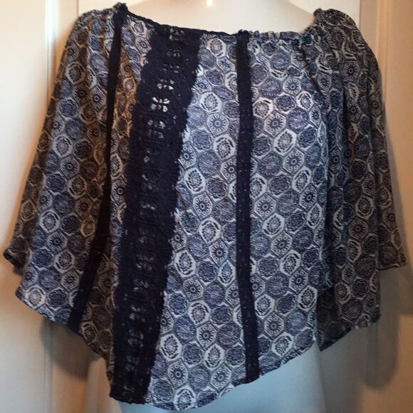Rewind boho top🌸  - Picture 1 of 6